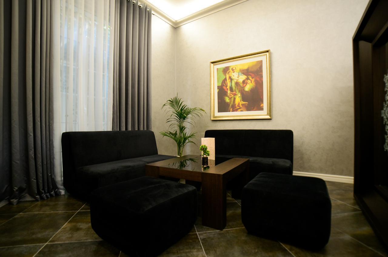 אלבסאן Hotel Vila Imperial מראה חיצוני תמונה