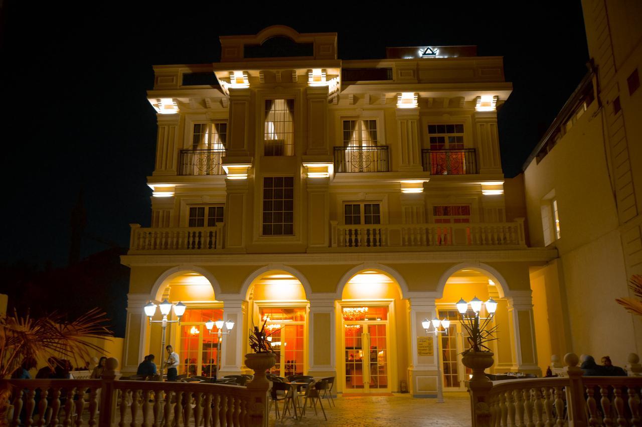 אלבסאן Hotel Vila Imperial מראה חיצוני תמונה